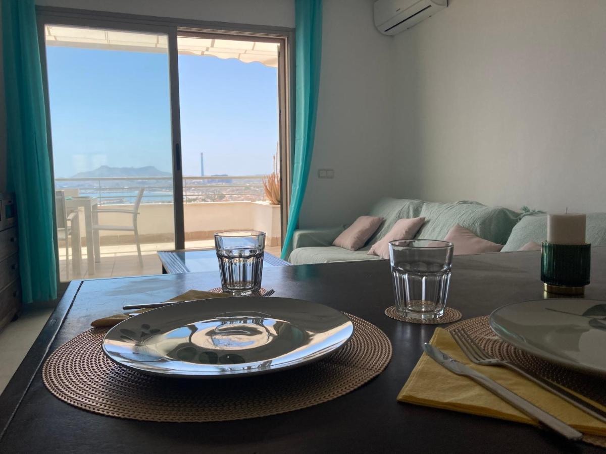 Atico Con Espectaculares Vistas Al Mar Apartment
