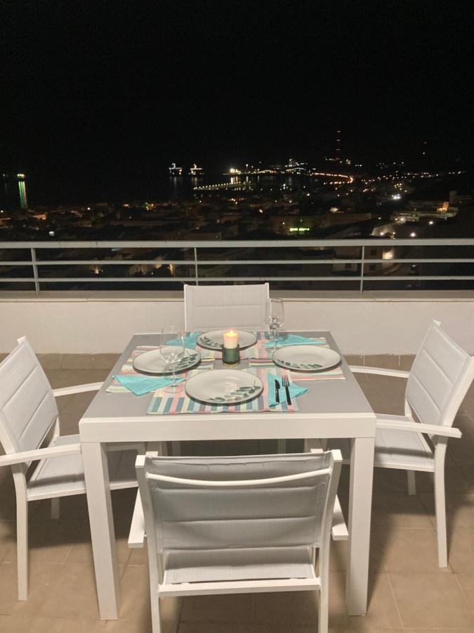 ático Con Espectaculares Vistas Al Mar * Carboneras